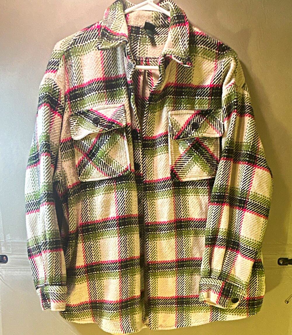 Wild Fable Women’s Plaid Shacket Button Front Collared Pockets Size Oversized S